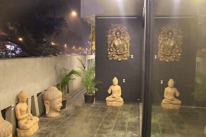 Dragonfly Hotel - The Art Hotel