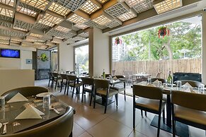 Dragonfly Hotel - The Art Hotel