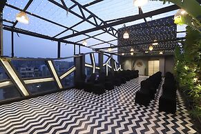 Dragonfly - The Art Hotel