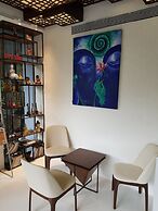 Dragonfly Hotel - The Art Hotel