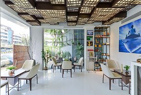 Dragonfly Hotel - The Art Hotel