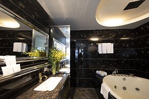 A&EM Hotel 44 Phan Boi Chau