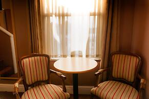 Phoenix Park Hotel