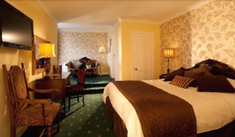 Kee's Hotel & Wellness Centre