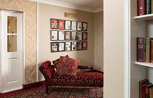 Kee's Hotel & Wellness Centre