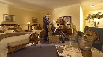 Kee's Hotel & Wellness Centre