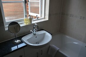 Cathedral Gate Hotel