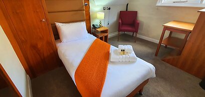 Cathedral Gate Hotel