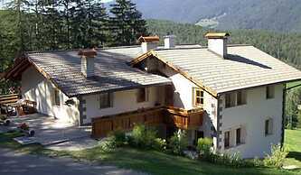 Chalet Alpina