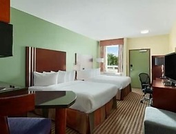 Ramada by Wyndham Carlyle