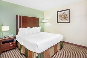 Ramada by Wyndham Carlyle