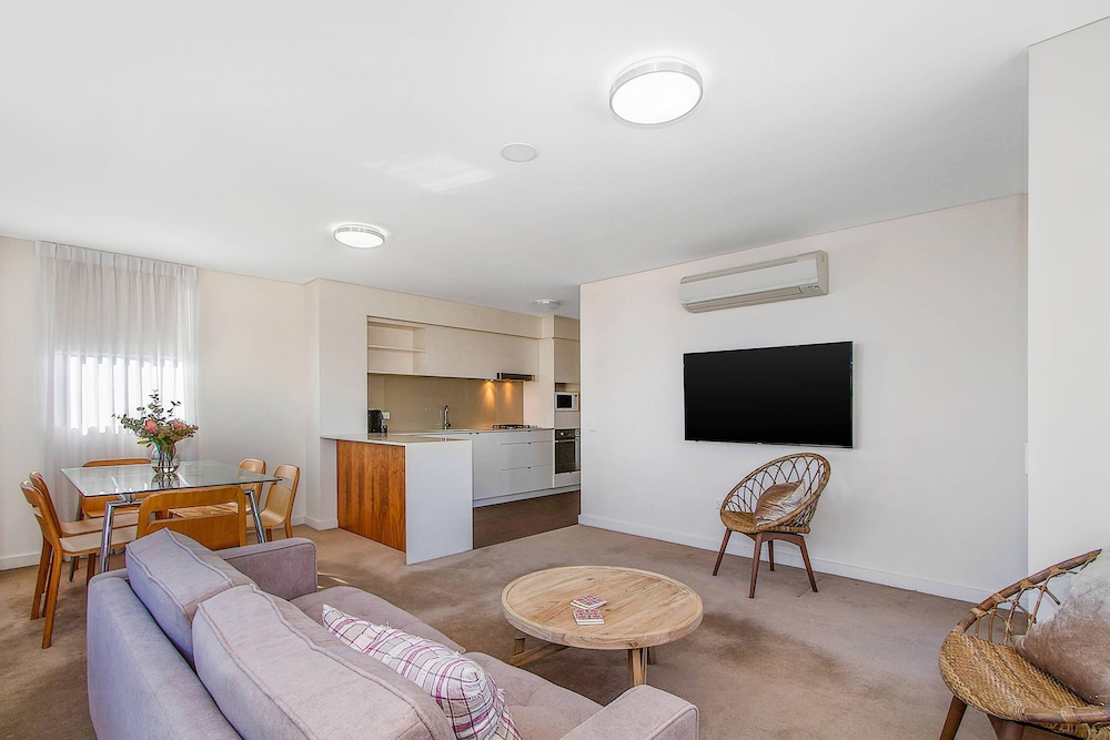 Terminus Apartment Hotel, an Ascend Collection Hotel