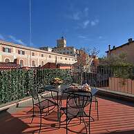 Trevi Palace Luxury Inn