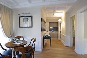 Trevi Palace Luxury Inn