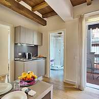 Trevi Palace Luxury Inn