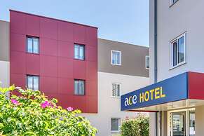 Ace Hotel Clermont-Ferrand La Pardieu