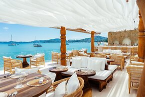 Zazen Boutique Resort & Spa