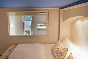 Bellavista Lakefront Hotel & Apartments