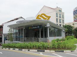 Sandpiper Hotel