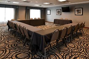 Holiday Inn Express & Suites Greenfield by IHG