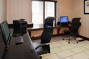 Holiday Inn Express & Suites Greenfield by IHG