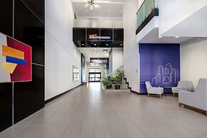 Holiday Inn Express & Suites Kansas City KU Medical Center by IHG