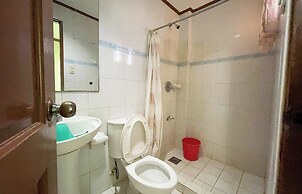 Sea Jewel Beach Resort Puerto Galera