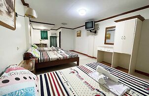 Sea Jewel Beach Resort Puerto Galera