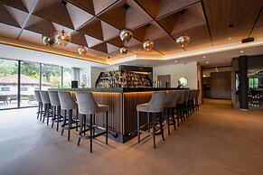 Garden Park Hotel