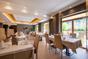 Garden Park Hotel