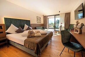 Garden Park Hotel