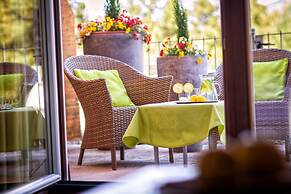 Garden Park Hotel