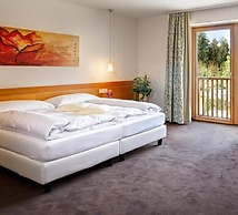Garden Park Hotel