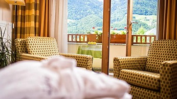Garden Park Hotel