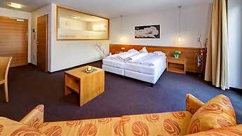 Garden Park Hotel