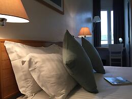 Hotel des Voyageurs
