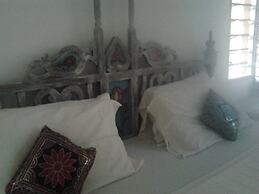 Marine Holiday House