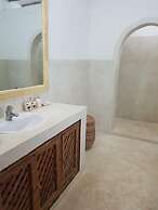 Marine Holiday House