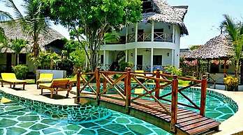 Marine Holiday House