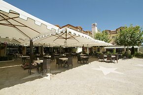 Fashion Hotel