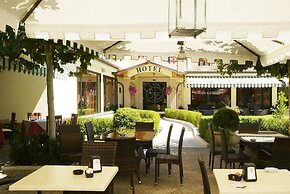 Fashion Hotel