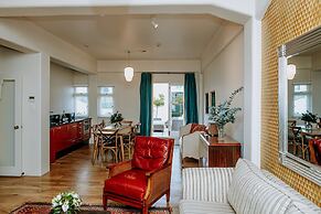 Art Deco Masonic Hotel