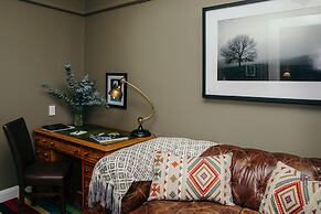 Art Deco Masonic Hotel