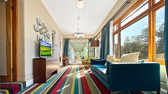 Art Deco Masonic Hotel