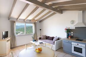 Residence Marina di Santa Giulia