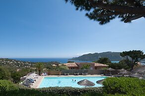 Residence Marina di Santa Giulia