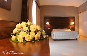 Hotel Diecimare