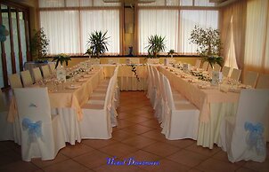 Hotel Diecimare