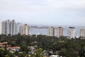 Yoo Punta del Este Rental Club