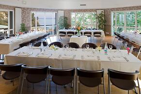 Clos de Vallombreuse, The Originals Relais